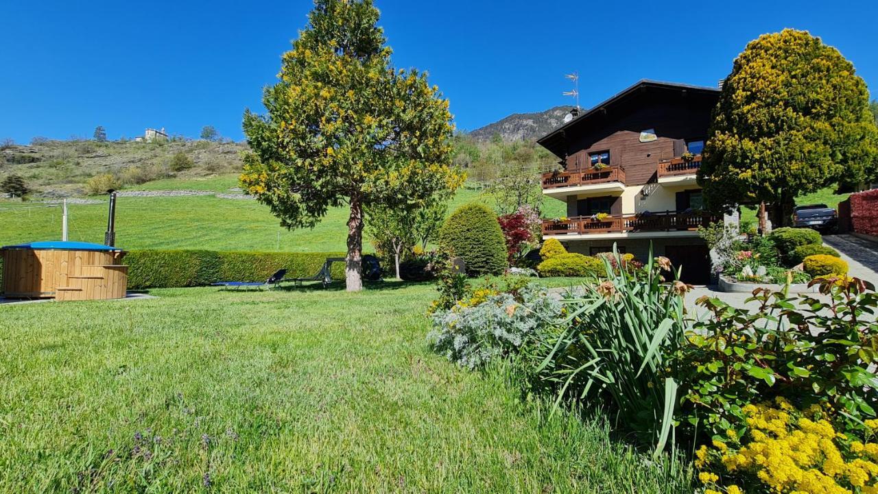 Casa Margherita Challand-Saint-Anselme Bagian luar foto